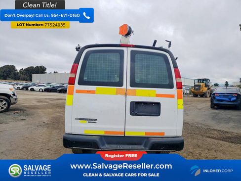 Used 2013 Chevrolet Express 2500 image 8