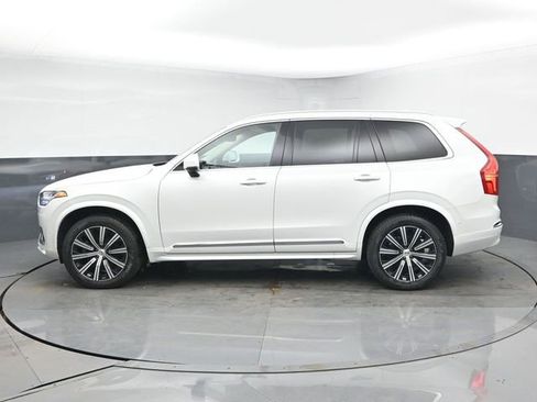 Used 2023 Volvo XC90 B6 Plus w/ Protection Package image 5
