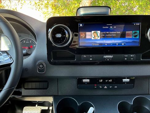 New 2026 Mercedes-Benz Sprinter 2500 image 6