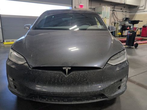 Used 2021 Tesla Model X Performance image 5
