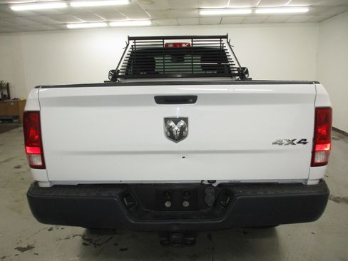 Used 2016 RAM 3500 Tradesman w/ Power & Remote Entry Group image 9