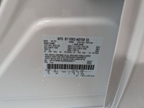 New 2025 Ford Maverick Lobo image 27