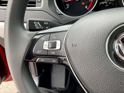 Used 2017 Volkswagen Jetta S image 26