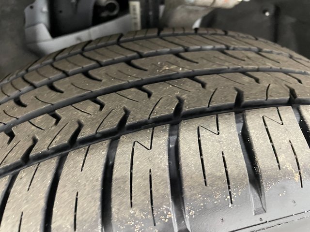 Used 2024 Jeep Grand Cherokee Altitude AWD/4WD image 8
