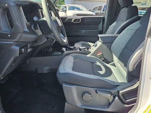 New 2025 Ford Bronco Base image 6
