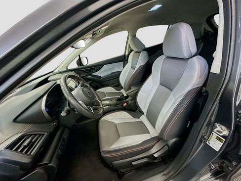 Used 2022 Subaru Crosstrek 2.0i Premium image 13