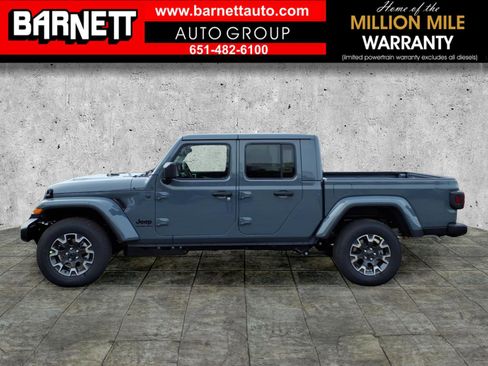 New 2026 Jeep Gladiator Sport image 2