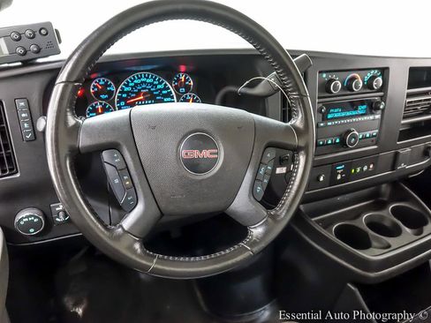 Used 2023 GMC Savana 3500 w/ Power Convenience Package RWD image 10