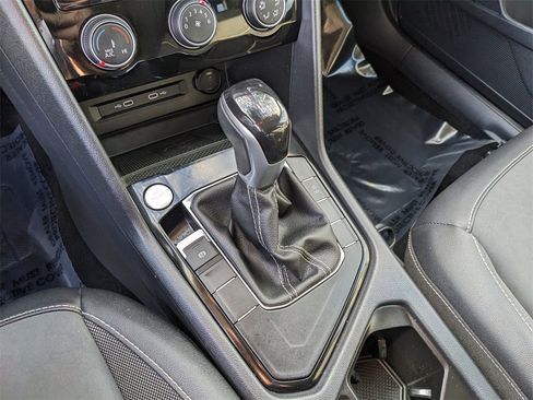 Used 2023 Volkswagen Taos SE image 26