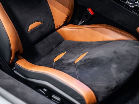 Used 2023 Lamborghini Huracan Tecnica RWD image 22