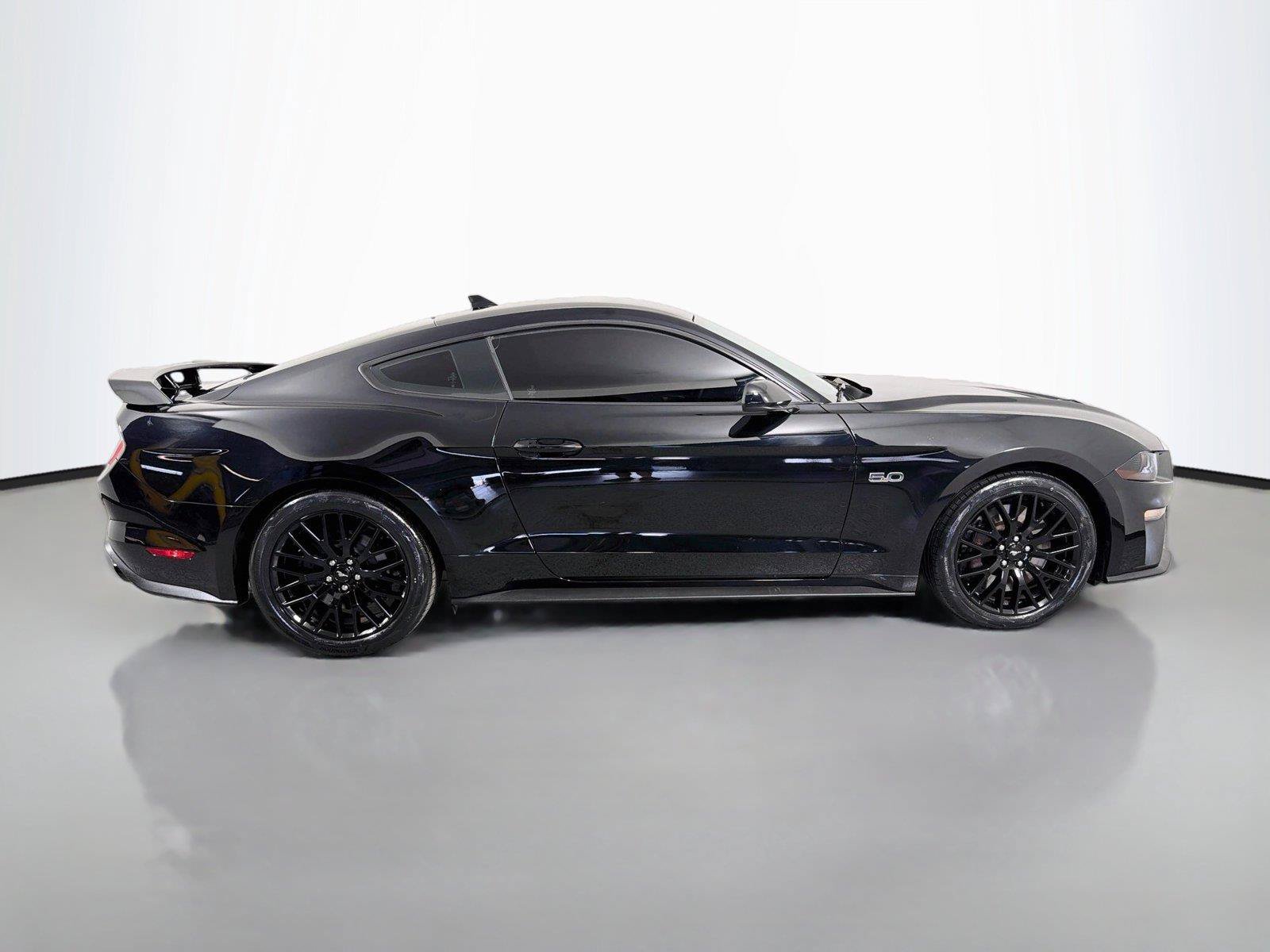 Used 2021 Ford Mustang GT w/ GT Performance Package RWD image 5