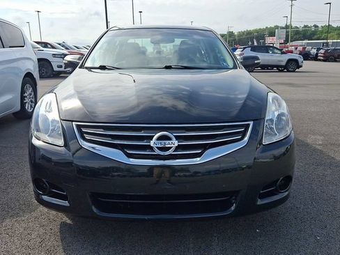 Used 2010 Nissan Altima 2.5 SL w/ SL Pkg FWD image 2