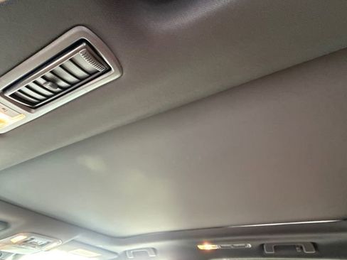 New 2026 Toyota Highlander Platinum AWD/4WD image 18
