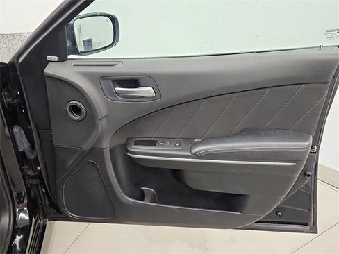 Used 2023 Dodge Charger GT image 31