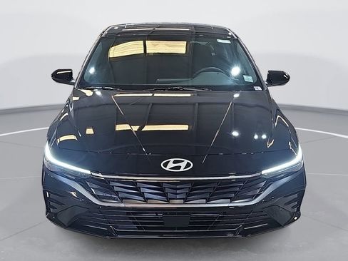 New 2026 Hyundai Elantra SEL Sport Premium FWD image 2