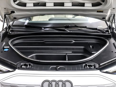 Used 2025 Audi Q6 e-tron Premium w/ Convenience Package image 12