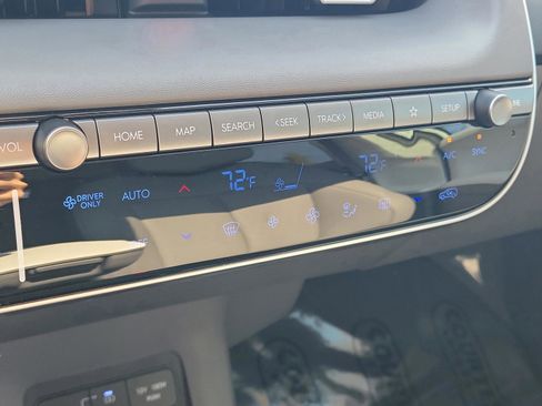 New 2026 Hyundai Ioniq 5 SEL image 31