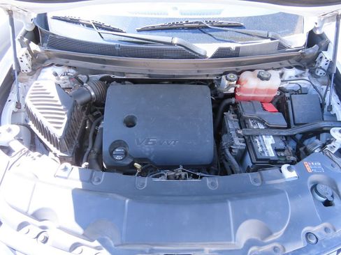 Used 2018 Chevrolet Traverse LT FWD image 13