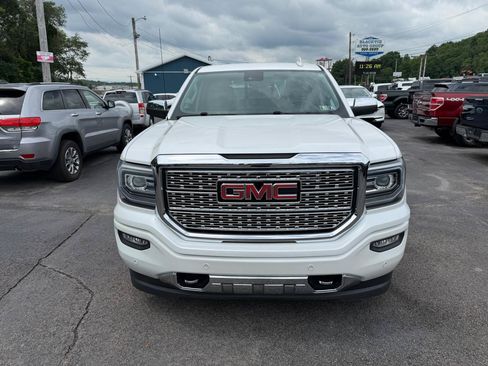 Used 2018 GMC Sierra 1500 Denali w/ Denali Ultimate Package AWD/4WD image 2