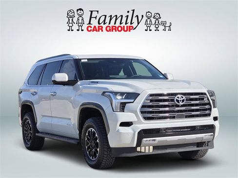 Used 2023 Toyota Sequoia Limited image 2