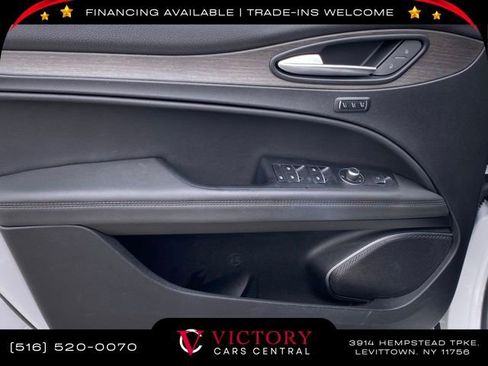 Used 2023 Alfa Romeo Stelvio Ti image 14