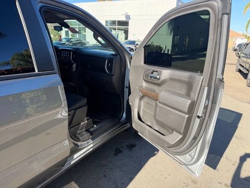 Used 2021 Chevrolet Silverado 1500 RST w/ Convenience Package II RWD image 16