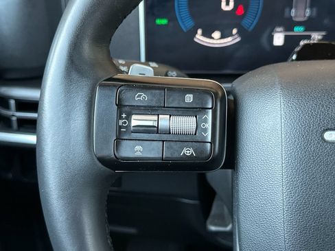 Used 2025 Hyundai Santa Fe SEL AWD/4WD image 29
