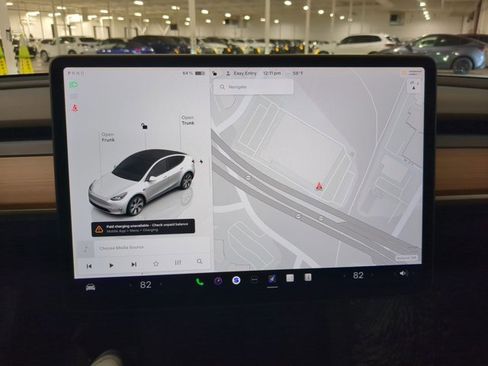 Used 2023 Tesla Model Y Long Range image 14