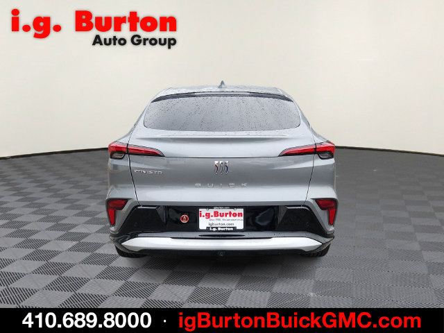 Used 2025 Buick Envista Sport Touring w/ Convenience I Package FWD image 5