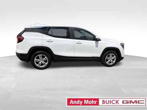 Used 2024 GMC Terrain SLE FWD image 13