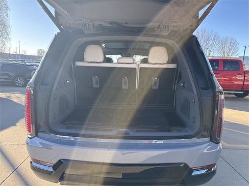 New 2026 Cadillac Escalade IQL Sport 1 image 18