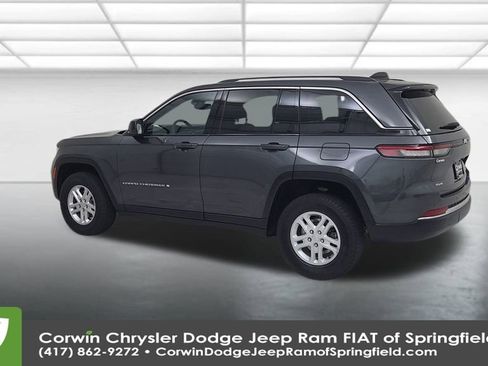 Certified 2023 Jeep Grand Cherokee Laredo image 10