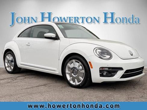Used 2019 Volkswagen Beetle 2.0T SE w/ SE Premium Package FWD image 1