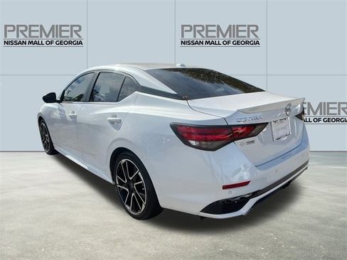 New 2025 Nissan Sentra SR w/ SR Premium Package image 7