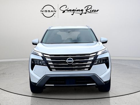 Certified 2024 Nissan Rogue SL AWD/4WD image 2