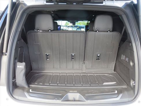 Used 2025 GMC Yukon Denali Ultimate image 42