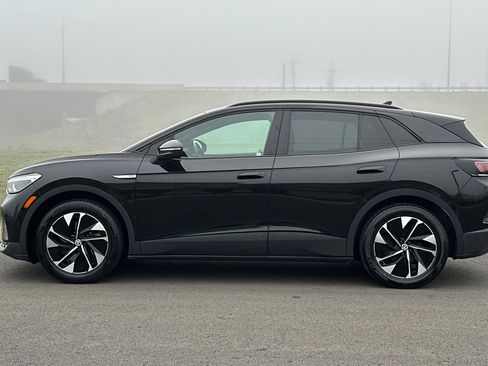 Used 2021 Volkswagen ID.4 Pro w/ ID.4 Protection Package image 6