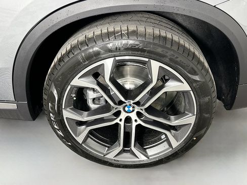 Used 2026 BMW X5 sDrive40i w/ Premium Package RWD image 23