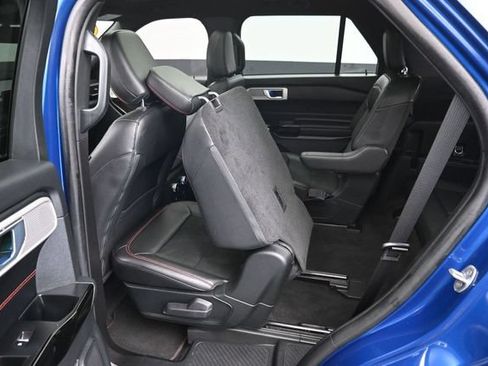 Used 2023 Ford Explorer ST-Line w/ Class IV Trailer Tow Package AWD/4WD image 33