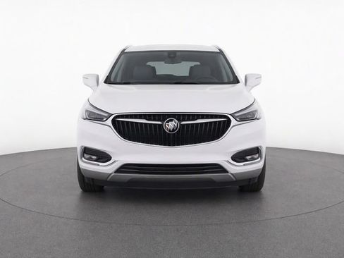 Used 2020 Buick Enclave Essence w/ Sound and Sites Package FWD image 5