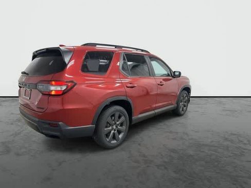 New 2026 Honda Pilot Sport image 4