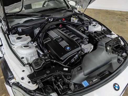 Used 2011 BMW Z4 sDrive30i w/ Premium Pkg RWD image 44