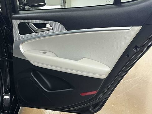 Used 2023 Genesis G70 3.3T w/ Sport Advanced Package RWD image 27