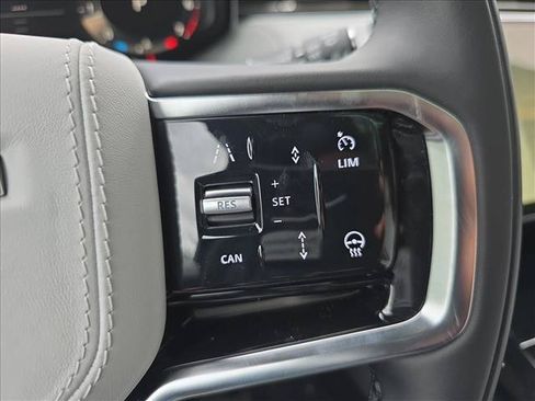New 2026 Land Rover Range Rover Sport SE AWD/4WD image 18
