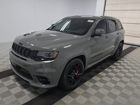 Used 2020 Jeep Grand Cherokee SRT AWD/4WD image 2