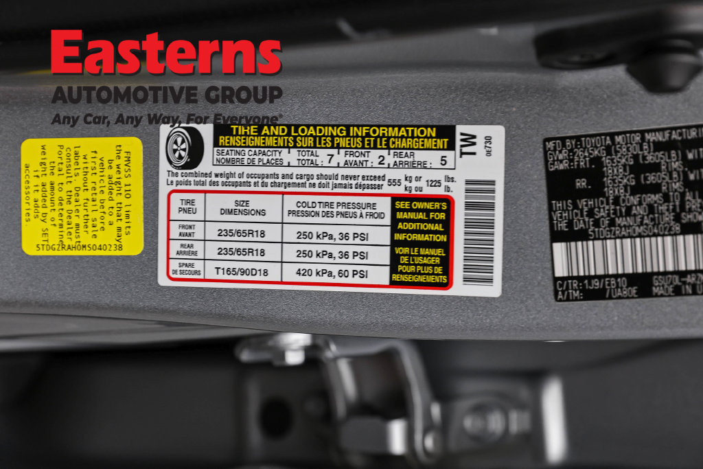 Used 2021 Toyota Highlander XLE FWD image 41