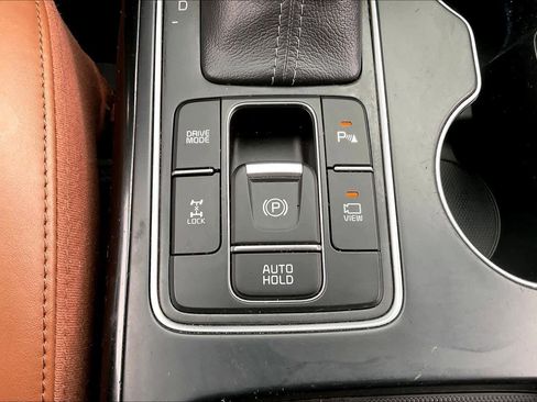 Used 2019 Kia Sorento SX image 33