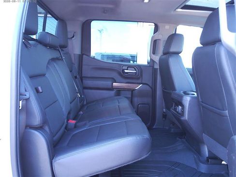 Used 2019 Chevrolet Silverado 1500 RST AWD/4WD image 9