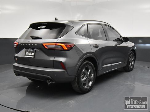 Used 2023 Ford Escape ST-Line w/ Tech Pack #1 image 44