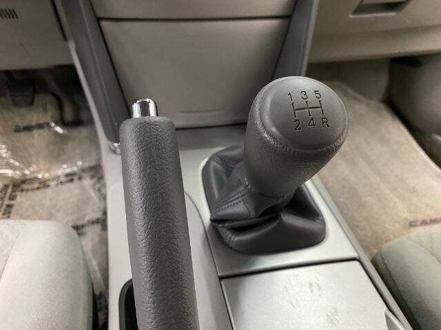 Used 2009 Toyota Camry FWD image 22